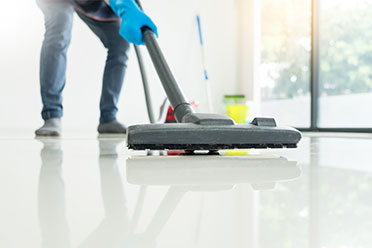 vacuuming floor services